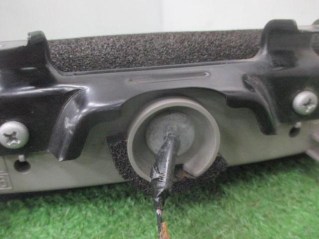 TOYOTA アルファード/10系 ハイマウントレンズ
