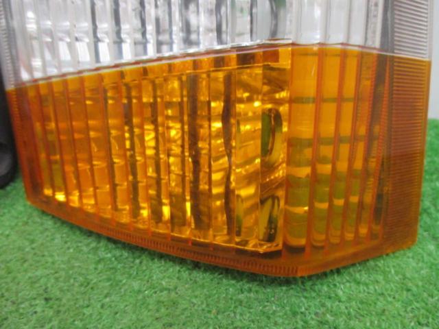 MITSUBISHI トッポBJ/H42A 純正テールレンズ