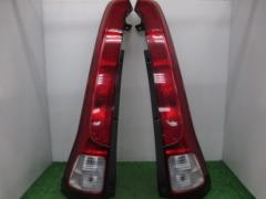 NISSAN セレナ/C25 純正テールレンズ