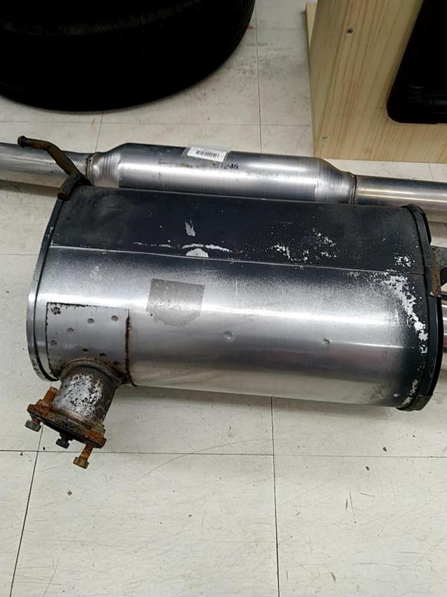 Genuine Mitsubishi Lancer Evolution/CT9W
Genuine muffler