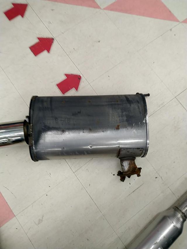 Genuine Mitsubishi Lancer Evolution/CT9W
Genuine muffler