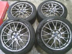 BRIDGESTONE BLIZZAK VRX3 + ENKEI PerformanceLine PFM1