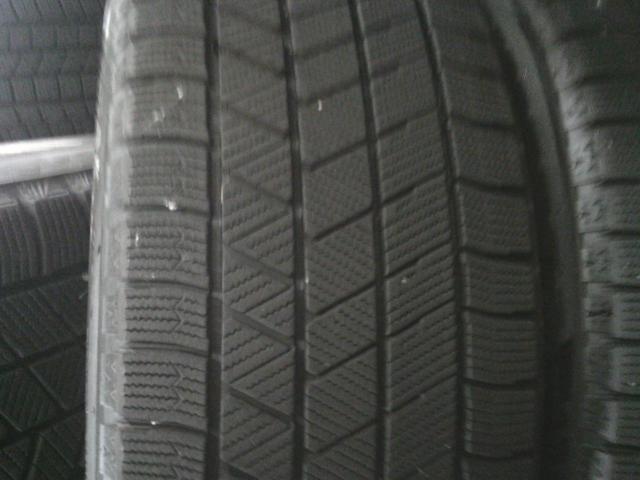BRIDGESTONE BLIZZAK VRX3 + ENKEI PerformanceLine PFM1