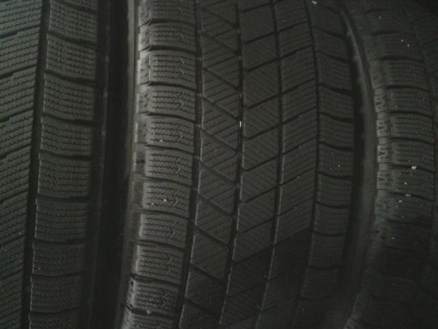 BRIDGESTONE BLIZZAK VRX3 + ENKEI PerformanceLine PFM1