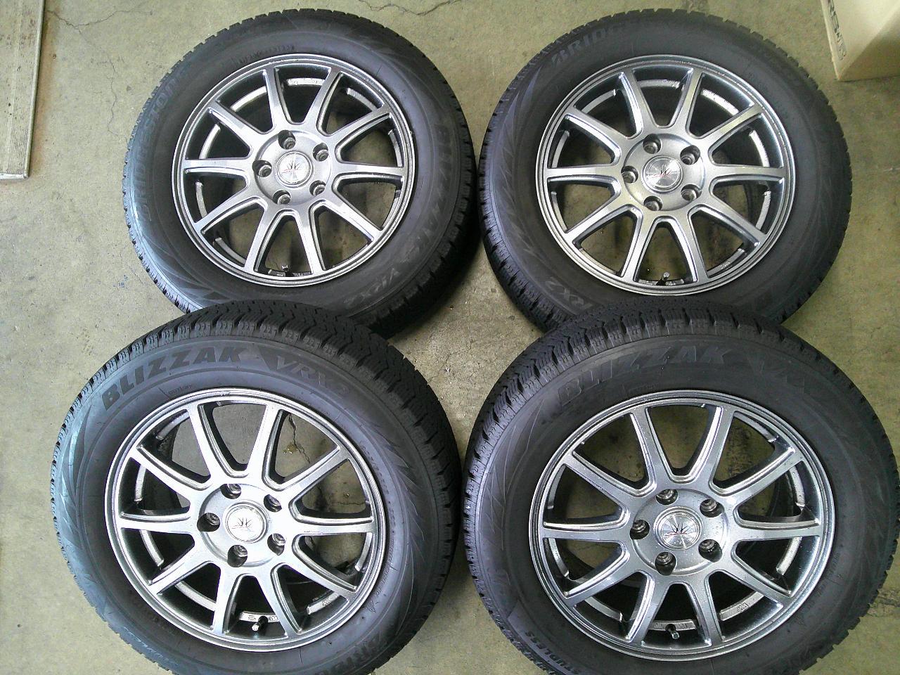 BRIDGESTONE
BLIZZAK
VRX2
+
BADX
632
LOXARNY
SPORT
RS-10