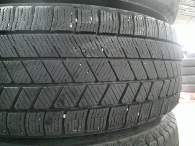 BRIDGESTONE
BLIZZAK
VRX2
+
AUTOBACS
SEVEN
LEBEN
BX