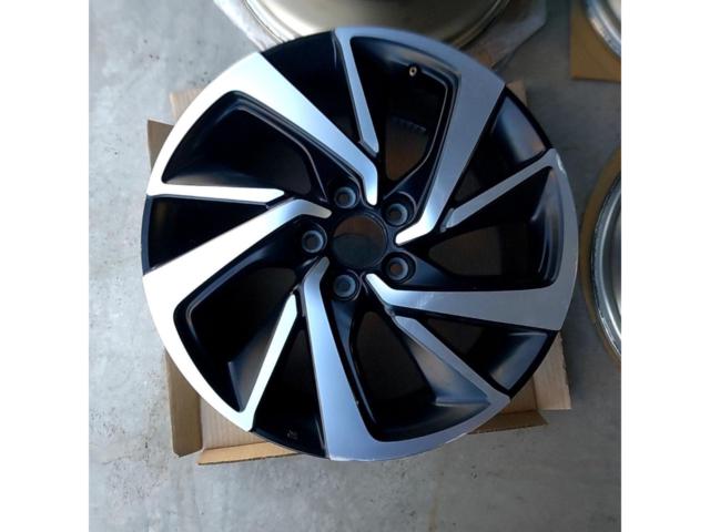 Honda genuine
Set of 4 genuine wheels for Honda Vezel (RU series) RS.