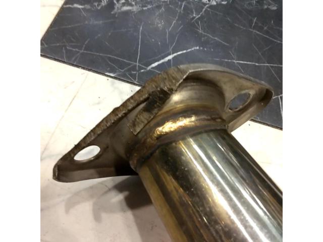 GRS180/Crown (Manufacturer Unknown)
Four out muffler