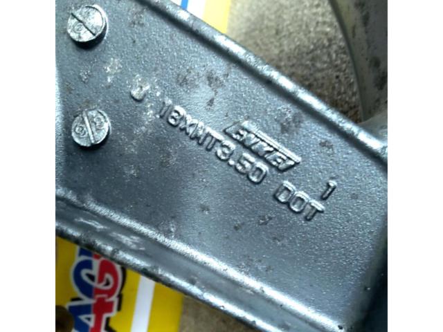【GPZ900R】 KAWASAKI(カワサキ) 純正リアホイール 18インチ