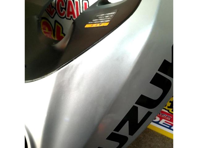 【GSX-S1000S・KATANA1000】 純正タンクカバー