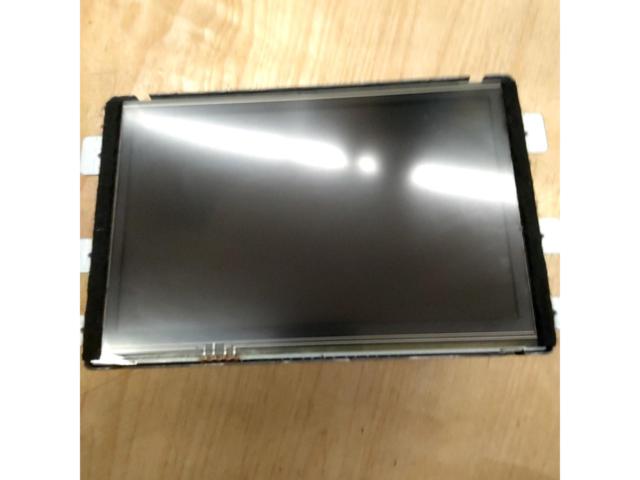 *Sold as is* Genuine Nissan E52 Elgrand multi-monitor