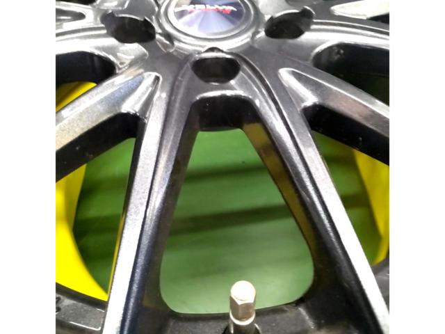 wedsVELVA
SPORT
II + YOKOHAMAice
GUARD
iG70
215 / 60R17