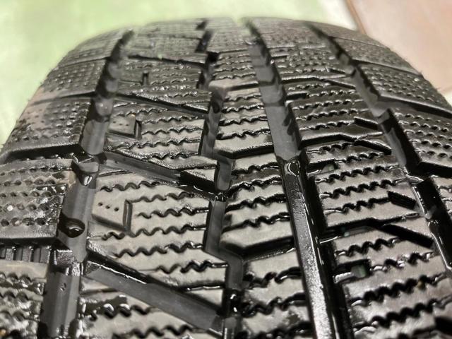 Subaru genuine (SUBARU)
Legacy Outback
Original wheel
+ MAXTREK
M7