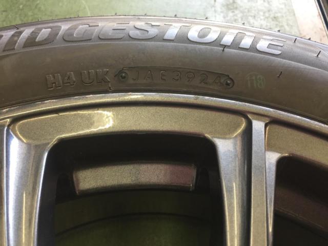 Unknown Manufacturer
Spoke wheels
+
BRIDGESTONE (Bridgestone)
BLIZZAK
VRX3