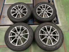 HOT
STUFF (Hot Stuff)
Exceeder
+
BRIDGESTONE (Bridgestone)
BLIZZAK
VRX3