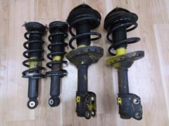 Wakeari
SUBARU
Made by Bilstein
Genuine suspension kit Legacy Touring Wagon / BP5