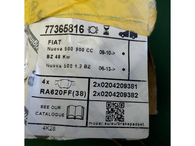 FIAT 500 genuine front brake pads
4 sheets set
77365816