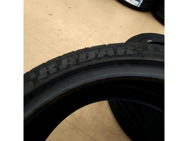 RADAR
Dimax
R8 +
225 / 40R19.Z
93Y
XL