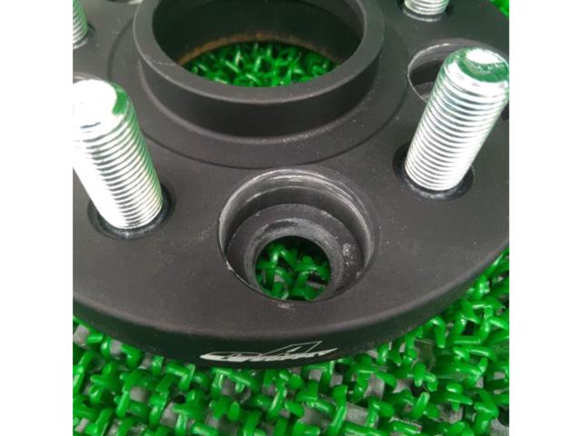GA
SUPPLY
20mm hub ring integrated wide tread spacer
