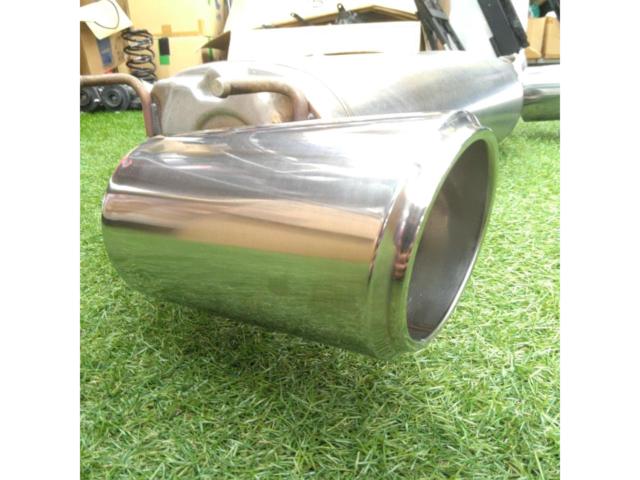 SUBARU (Subaru) / TOYOTA (Toyota)
BRZ / ZD8
GR86 / ZN8
Genuine
Muffler
(Intermediate/center pipe + rear section)
2 split
