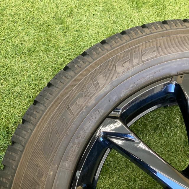 KOSEI QRASIZ GC36F + TOYO OBSERVE GARIT GIZ 195/65R16 2023年製造