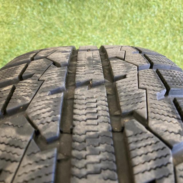 KOSEI QRASIZ GC36F + TOYO OBSERVE GARIT GIZ 195/65R16 2023年製造