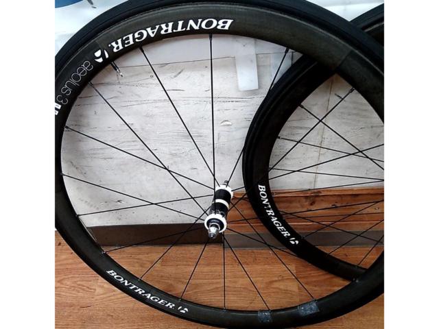 ※後ろパンク前タイヤおまけ Bontrager aeolus 3 D3 2012年モデル 35mmハイトチューブラーホイール前後セット