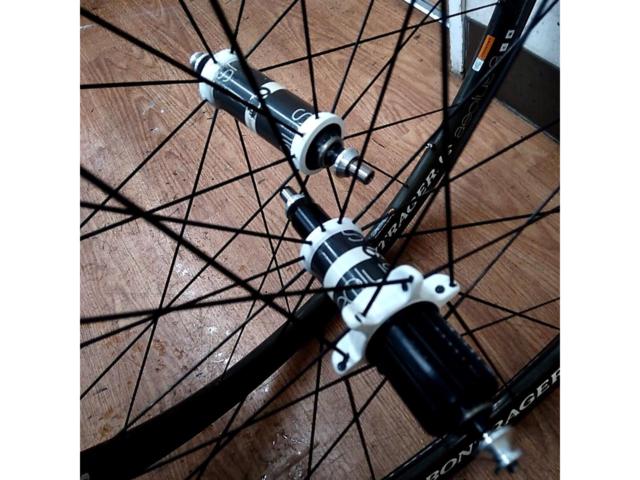 ※後ろパンク前タイヤおまけ Bontrager aeolus 3 D3 2012年モデル 35mmハイトチューブラーホイール前後セット