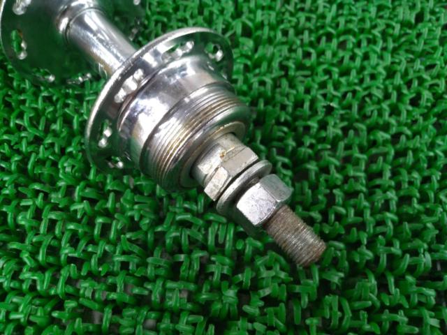 ※軸ガタ有り SHIMANO ボスフリー用リアハブ 36H 軸長約180mm シルバー