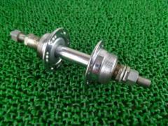 ※軸ガタ有り メーカー不明 ボスフリー用リアハブ 28H 軸長約180mm シルバー