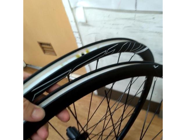 NESTO ALTERNA DISC純正 クリンチャーアルミホイール前後セット