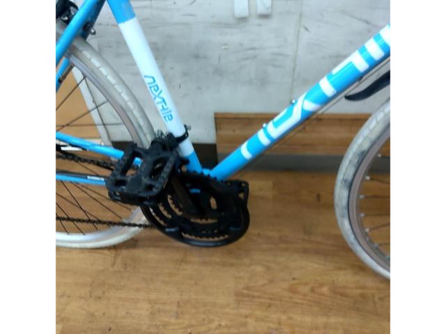 ※故障多数 オオトモ nexthile 700×28C 3×7S スチールクロスバイク ライトブルー