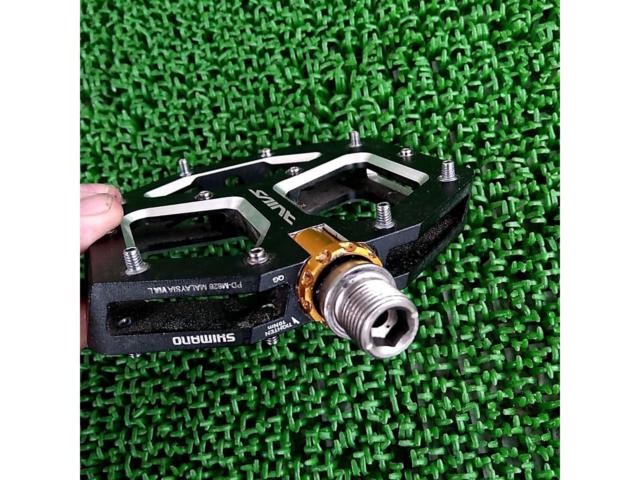 SHIMANO PD-M828 SAINT フラットペダル ブラック