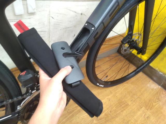 TREK DOMANE SL6 GEN4 2025年頃モデル 700×32C 2×12S Di2 カーボンフレームロードバイク ブラック