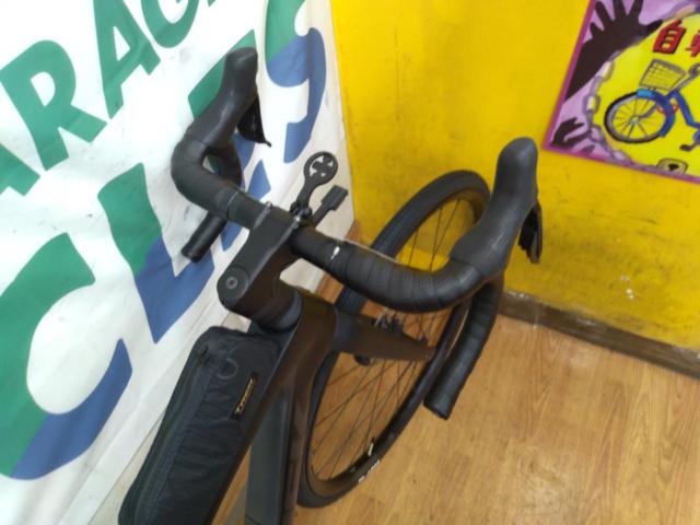 TREK DOMANE SL6 GEN4 2025年頃モデル 700×32C 2×12S Di2 カーボンフレームロードバイク ブラック