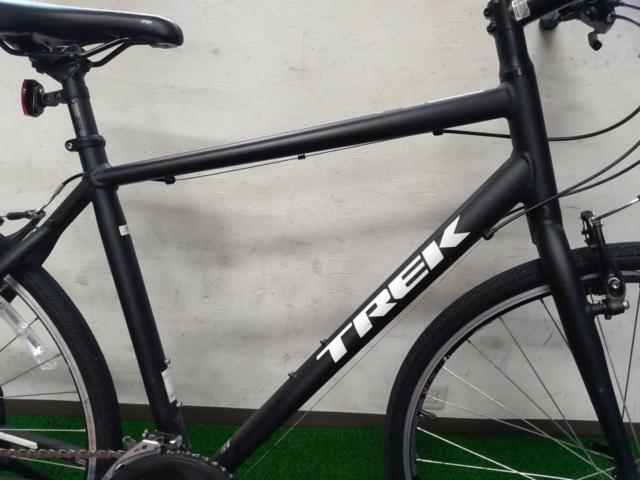 TREK FX2 2016年頃モデル ACERA組 700×35C 3×8s アルミクロスバイク ブラック サイズ:20インチ 参考サイズ:174-186cm