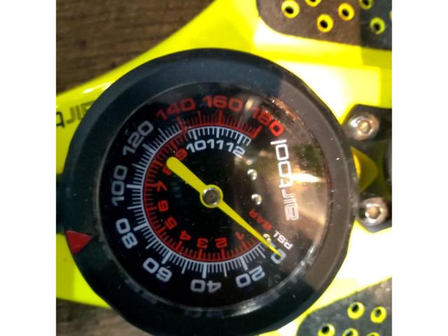 SPECIALIZED AirTool フロアポンプ イエロー
