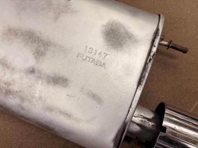 Toyota
Mark X
130 system
2.5L
Genuine muffler
