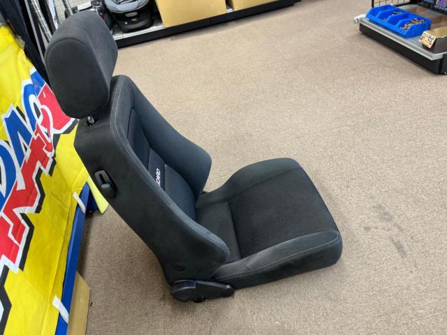 RECARO LX-VF SK100 ブラック セミバケットシート ヘタリ・ピレリマット破れあり