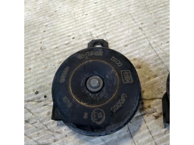 TOYOTA 純正ホーン HIGH/LOW(ハイ/ロー)左右セット(品番:86510-20260 / 86520-20300)