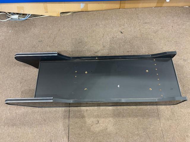 LEGANCE ハイエース 200系 ナロー(標準ボディ)用 インテリアセンターコンソールボックス