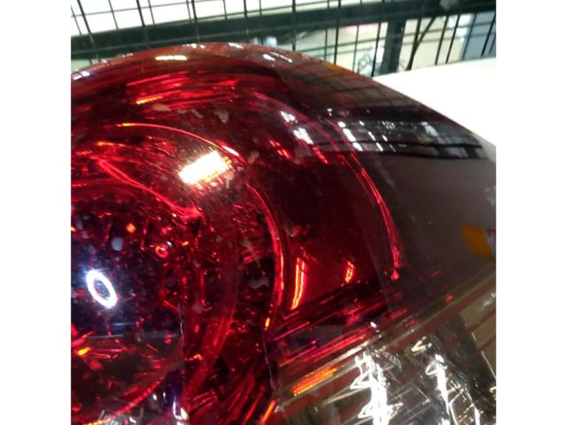 TOYOTA 200系/クラウンアスリート 前期純正テールレンズ  ※運転席側のみ