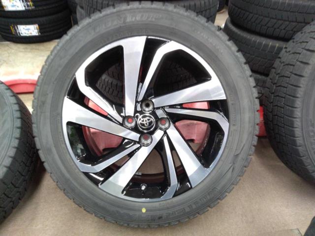 トヨタ ライズ Zグレード 純正アルミホイール+DUNLOP WINTER MAXX 02 195/60R17 90Q