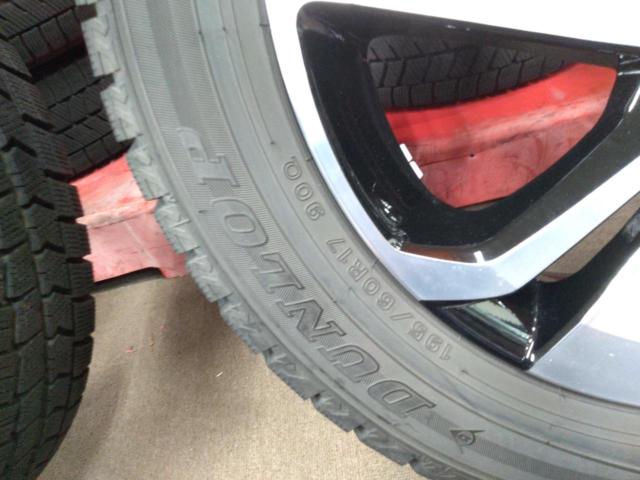 トヨタ ライズ Zグレード 純正アルミホイール+DUNLOP WINTER MAXX 02 195/60R17 90Q