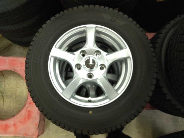CVW 5本スポークホイール+BRIDGESTONE BLIZZAK VL10A