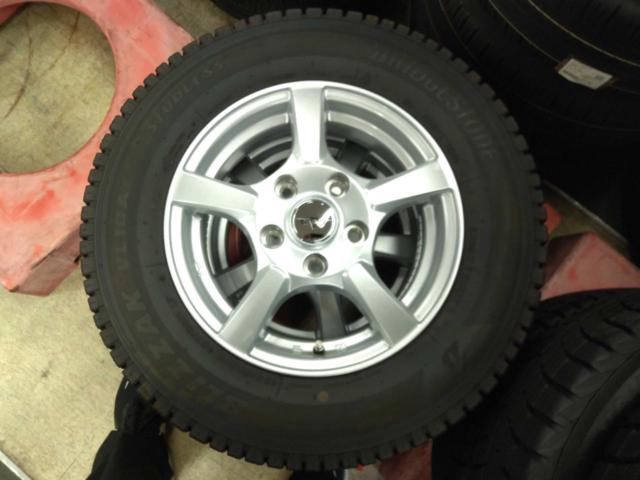 CVW 5本スポークホイール+BRIDGESTONE BLIZZAK VL10A