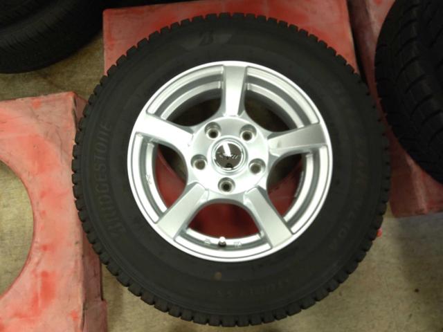 CVW 5本スポークホイール+BRIDGESTONE BLIZZAK VL10A