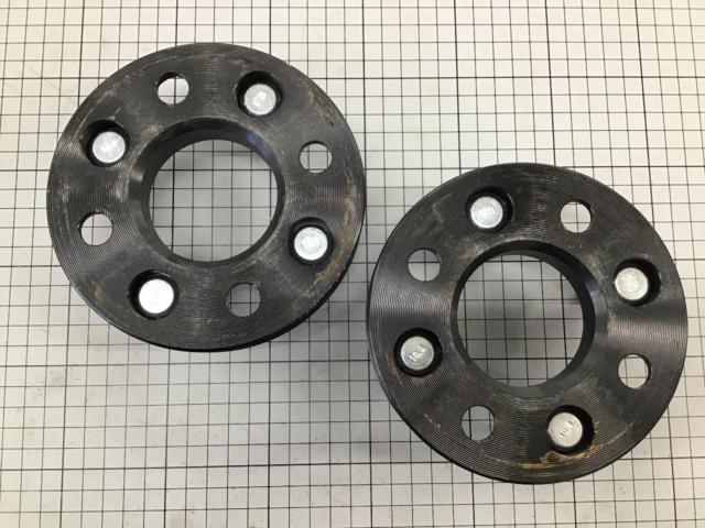 [Manufacturer unknown]
Wide tread spacer
20 mm
P1.5
100-4H