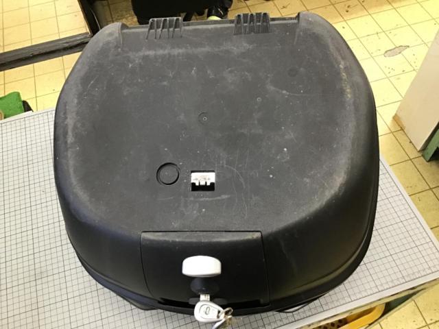 【GIVI】BLADE リアボックス