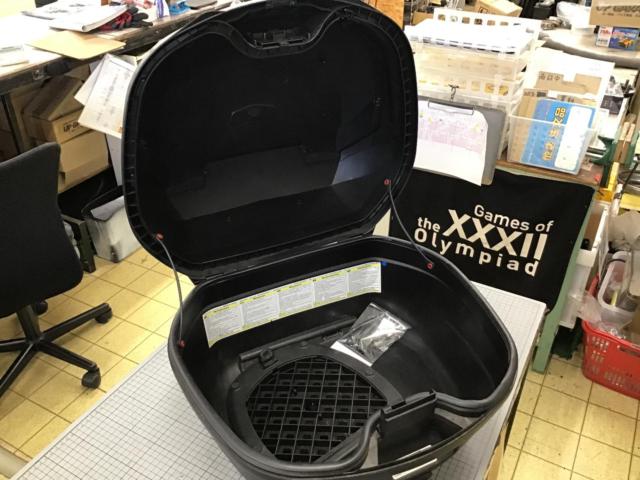 【GIVI】BLADE リアボックス